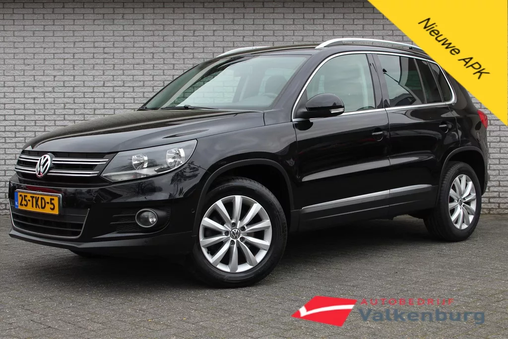 VOLKSWAGEN Tiguan 1.4 TSI Sport&Style | Cruise | Climate | Wegklapbare trekhaak | NAVI | PDC